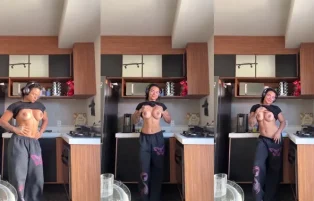 Isabella Sena Exibindo o Peitão e a Buceta na Cozinha – Xnxx Brasil