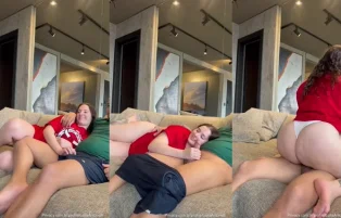 Lolla Antonelli Punhetando um Macho no Sofá – Pornohub Amador