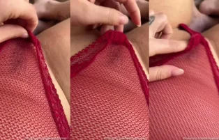 Angel Santiago Mostra o Bigodinho da Bucetinha – Erome Pornô