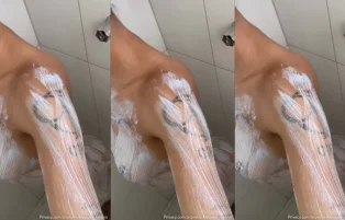Medusa Milena Nua no Banheiro Pronta pro Banho – Packs Porno Famosas