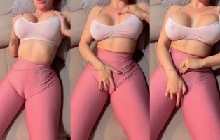 Kelly Cris Esfrega o Dedo na Buceta Dividida – Only Fans Pornô