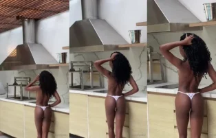 Kerollyn Ventura Mulata Magrinha se Exibe pra Câmera – Erome Pornô