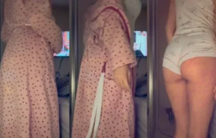 Rotina da Mai Mostra o Próprio Rabão – Porno Onlyfans